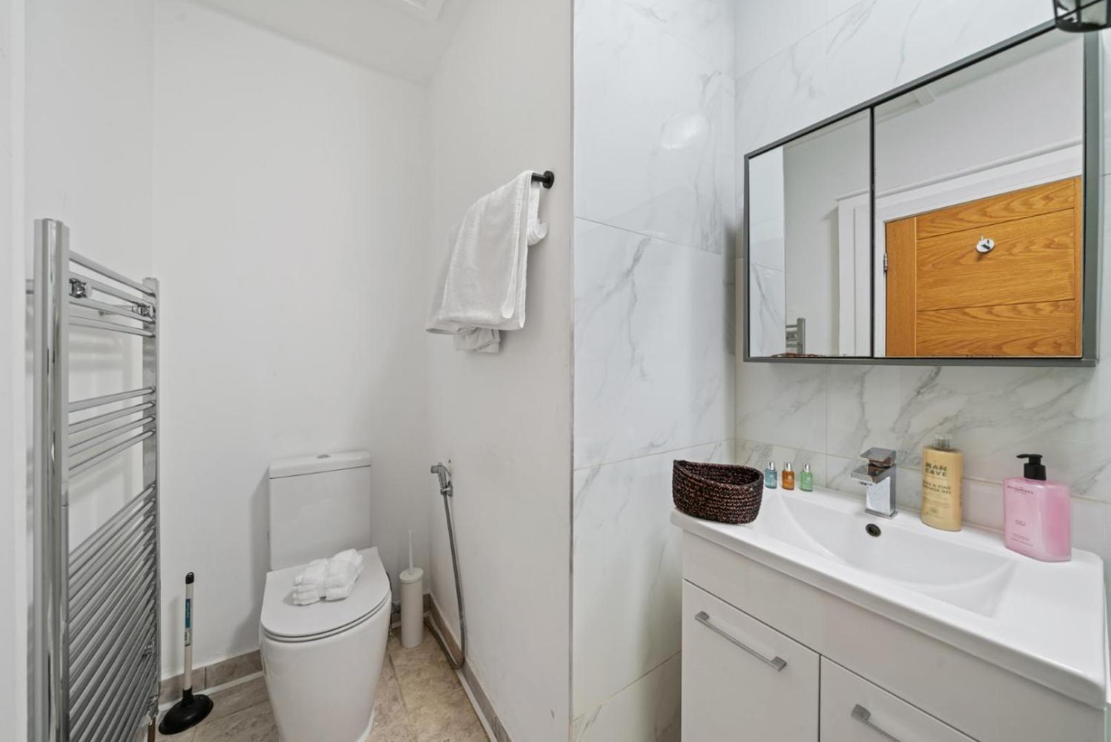 Spacious Studio Apartment On Oxford Street 9Gc 伦敦 外观 照片